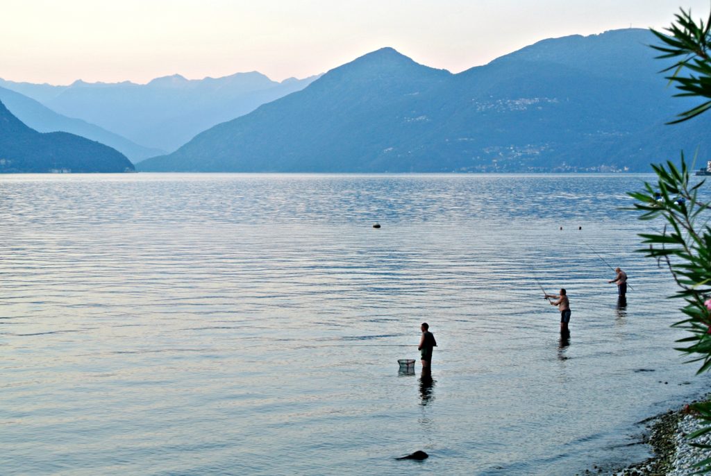 Family trip Italian Lakes. Fishing in Lake Maggiore. Copyright©2016 reserved to photographer via mapandfamily.com