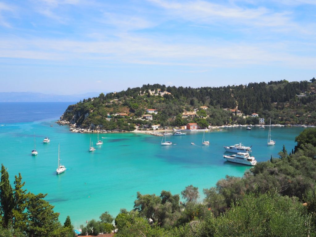 Paxos holidays, boats gather in sheltered Lakka bay Copyright©2017 mapandfamily.com 