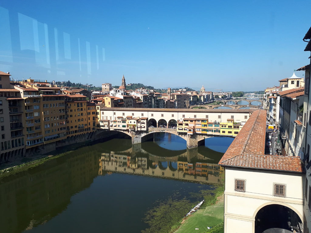 3 Days in Florence. View of Ponte Vecchio from the Uffizi. Copyright©2018 mapandfamily.com 