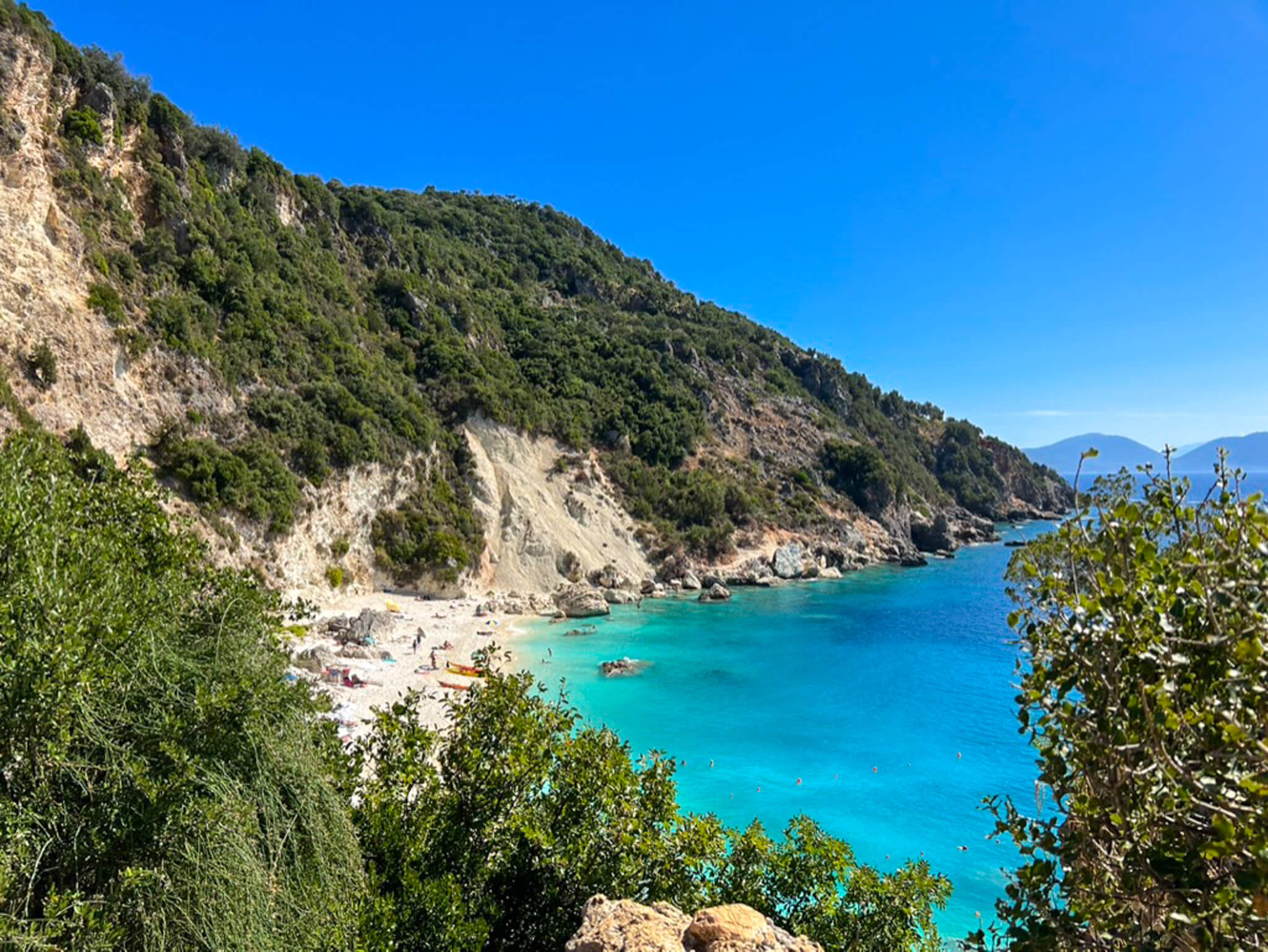 Agiofili beach, Vasiliki Lefkada Copyright@2023mapandfamily.com