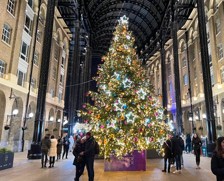 How to Visit the London Bridge Christmas Market: 2023