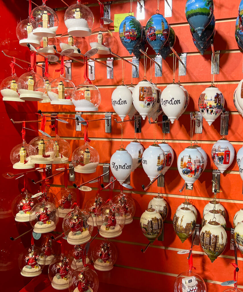 London-themed Christmas ornaments. Copyright@2023 mapanfamily.com 